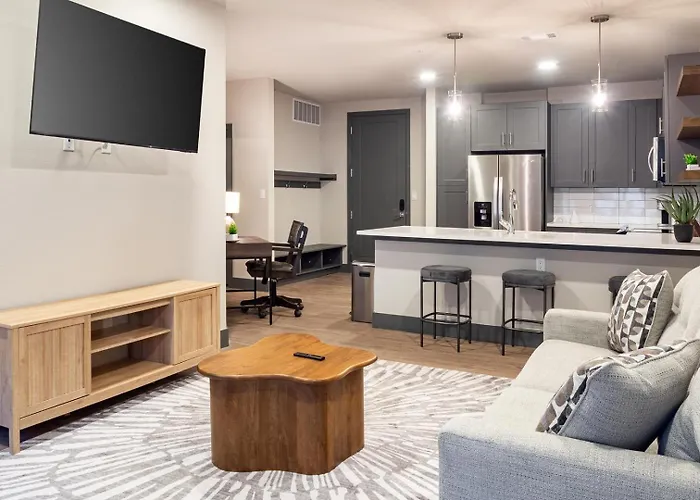 Apartment Landing - Santa Fe Square Tulsa