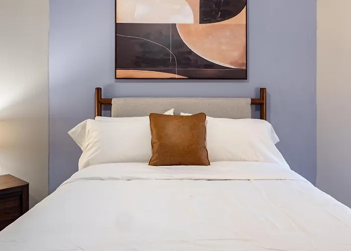Landing - Santa Fe Square Apartment Tulsa